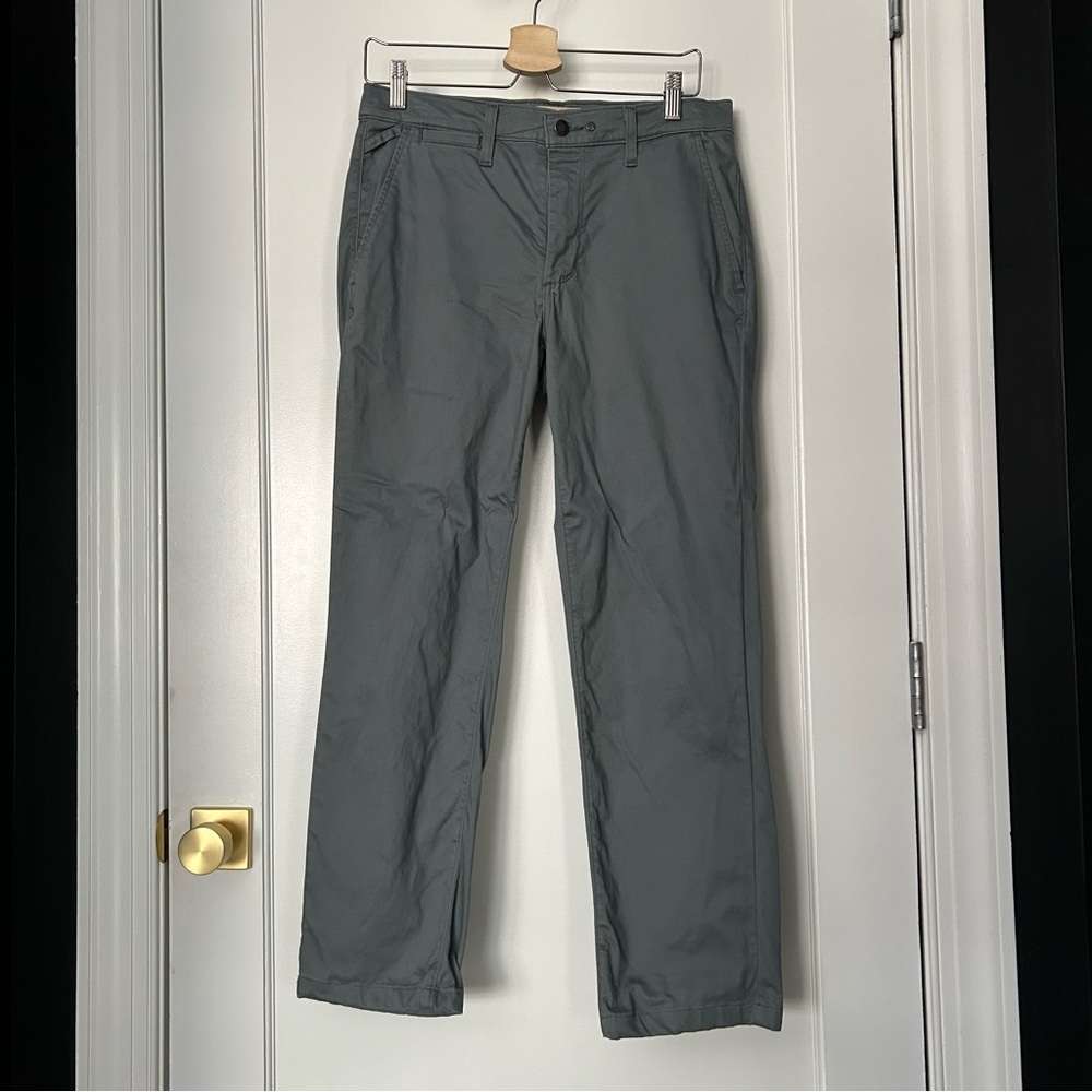 Men's Gray Chino Pants